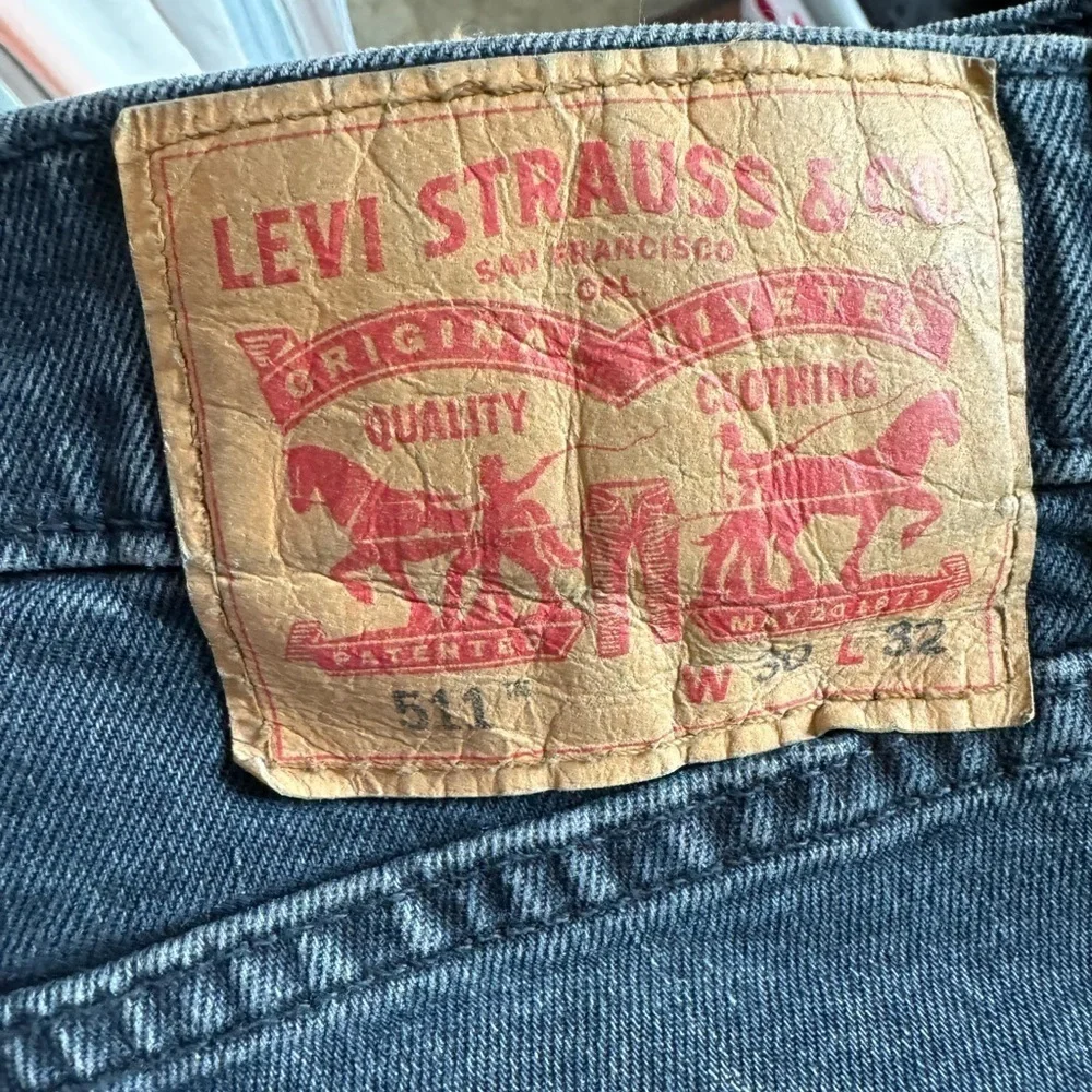 Levi’s 511 W 30 L 32 black jeans